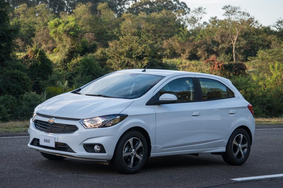  Chevrolet Onix 2016 года  (фото 21 из 30)